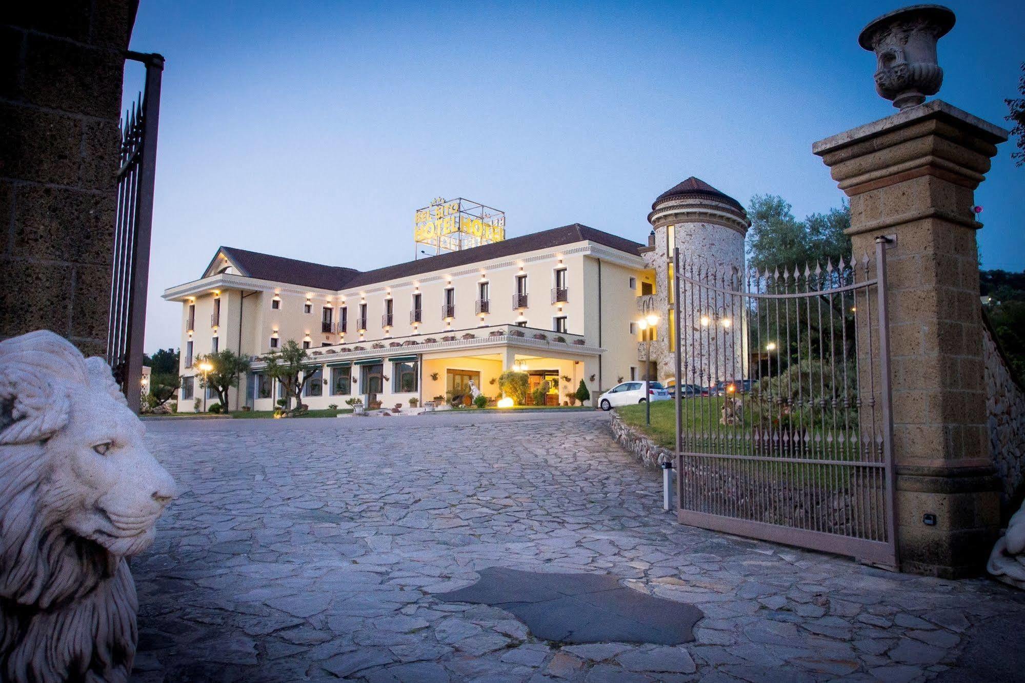 Bel Sito Hotel Due Torri Manocalzati Exterior foto